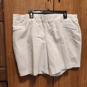 Women's (plus) White Shorts
